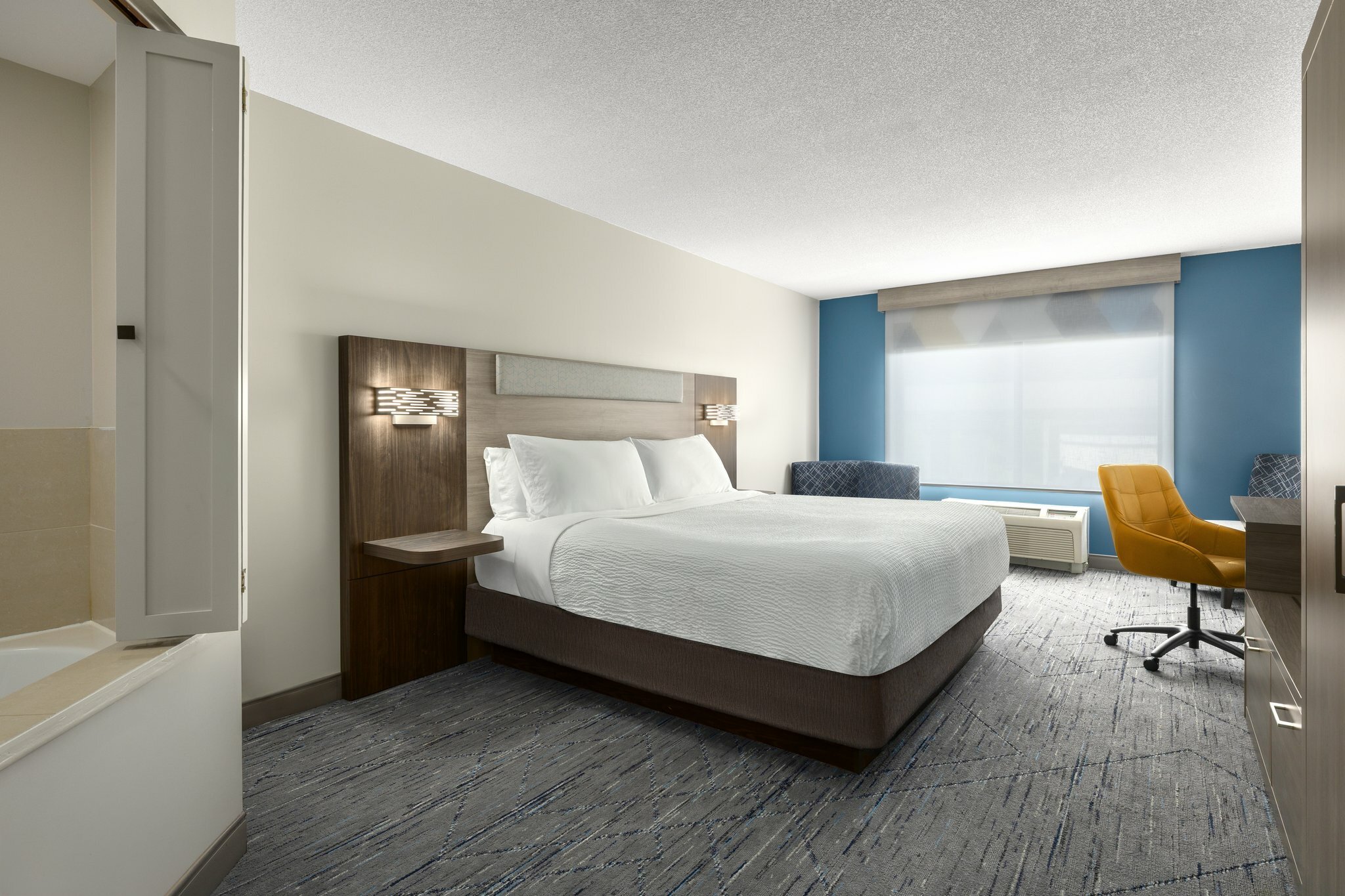 Фото Holiday Inn Express & Suites Brockville