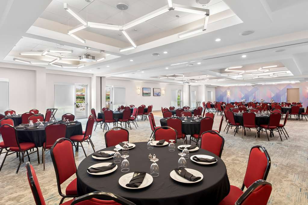 Фото Hilton Garden Inn Lexington Georgetown