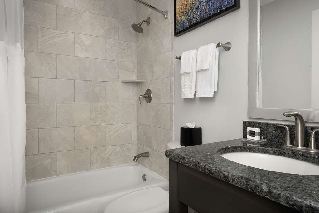 Фото West End Washington Dc, Tapestry Collection by Hilton