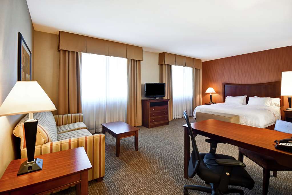 Фото Hampton Inn & Suites Folsom