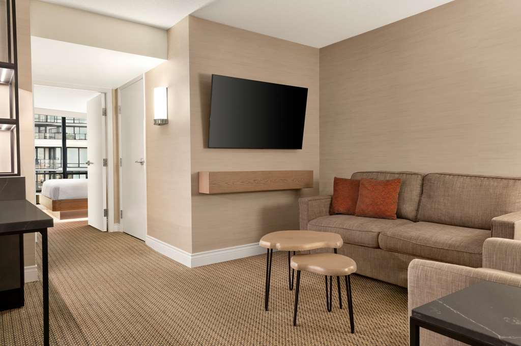 Фото Hilton Vancouver Airport
