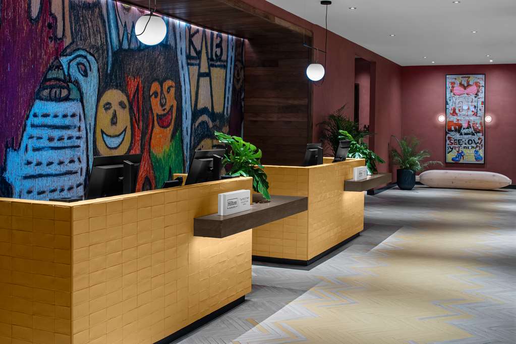 Фото Rok Hotel Kingston Tapestry Collection by Hilton