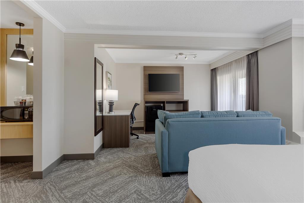 Фото Best Western Cedar Park Inn