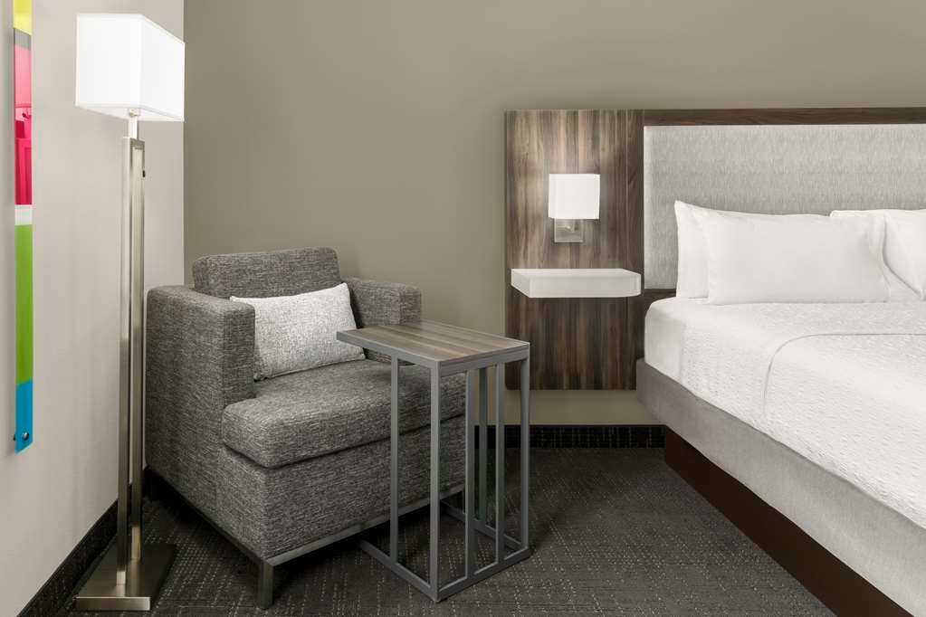 Фото Hampton Inn Olathe
