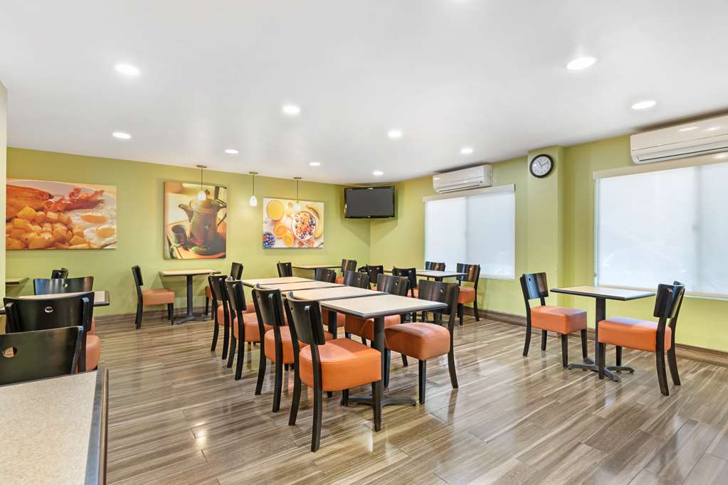 Фото Best Western Plus Heritage Inn
