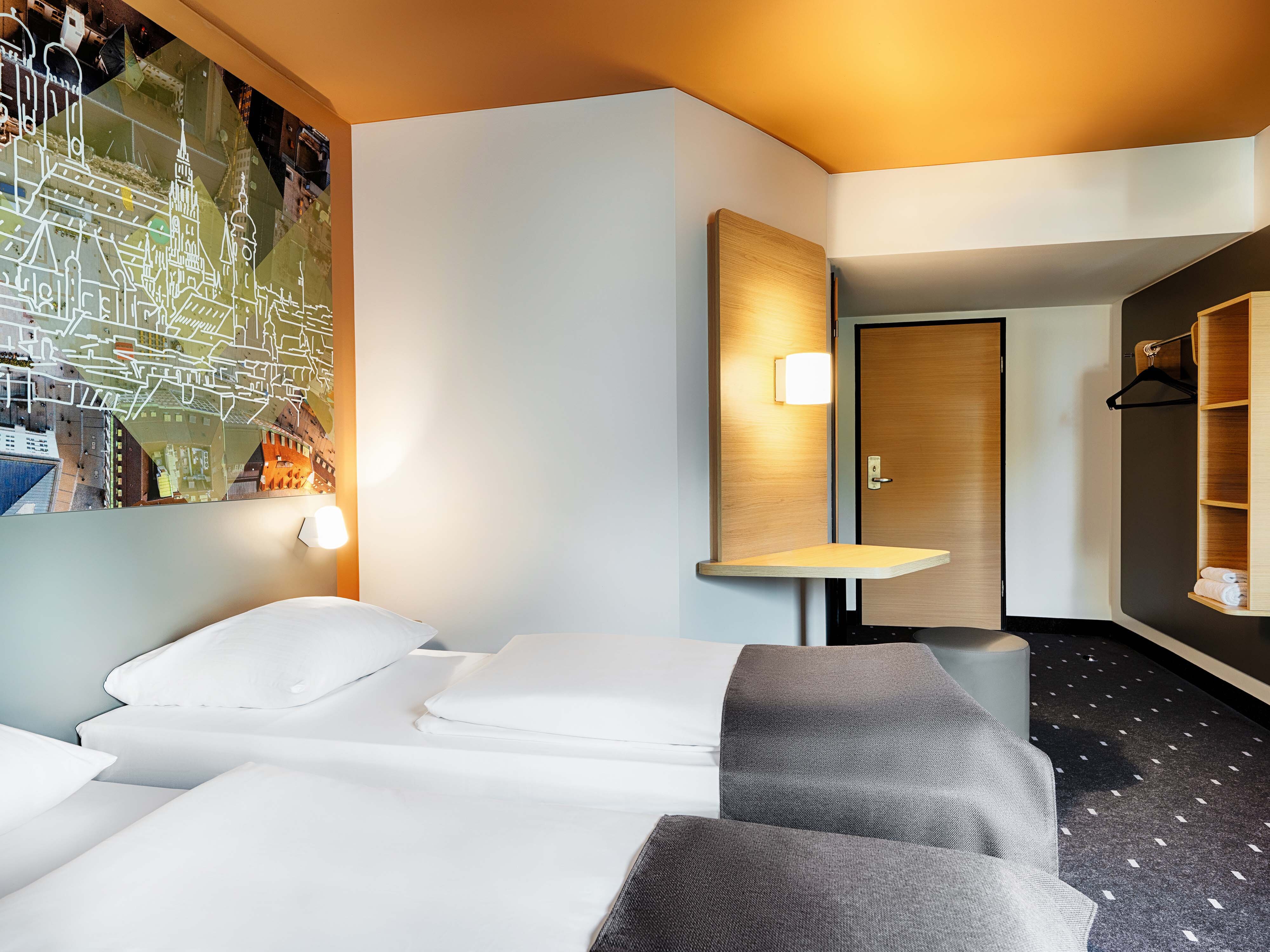 Фото B&b Hotel München-Hbf