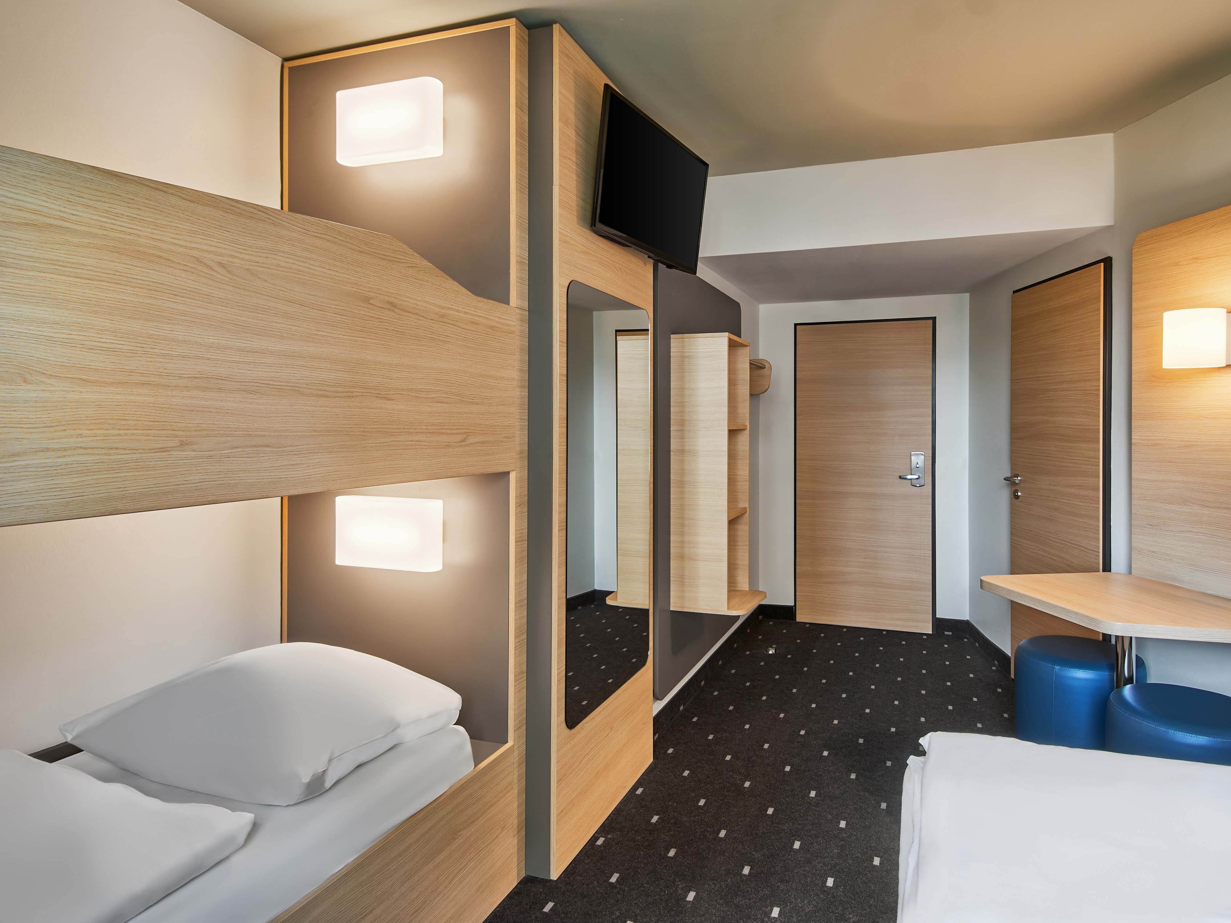 Фото B&b Hotel Frankfurt West