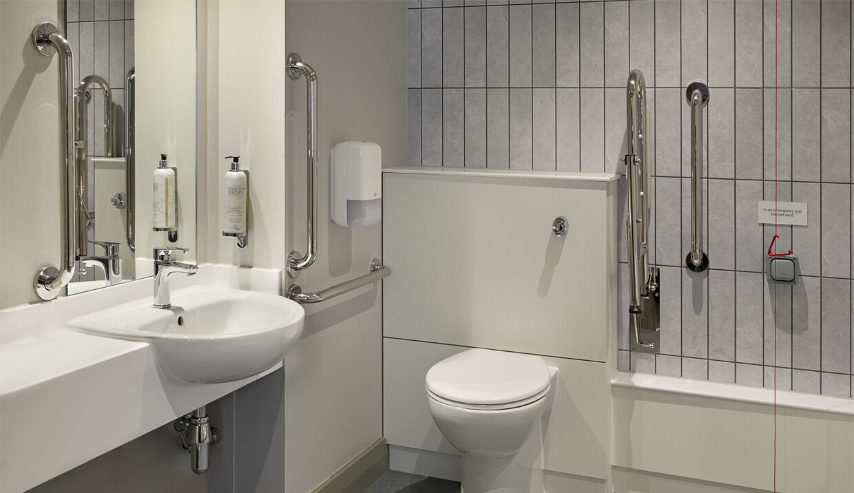 Фото Premier Inn London Hackney