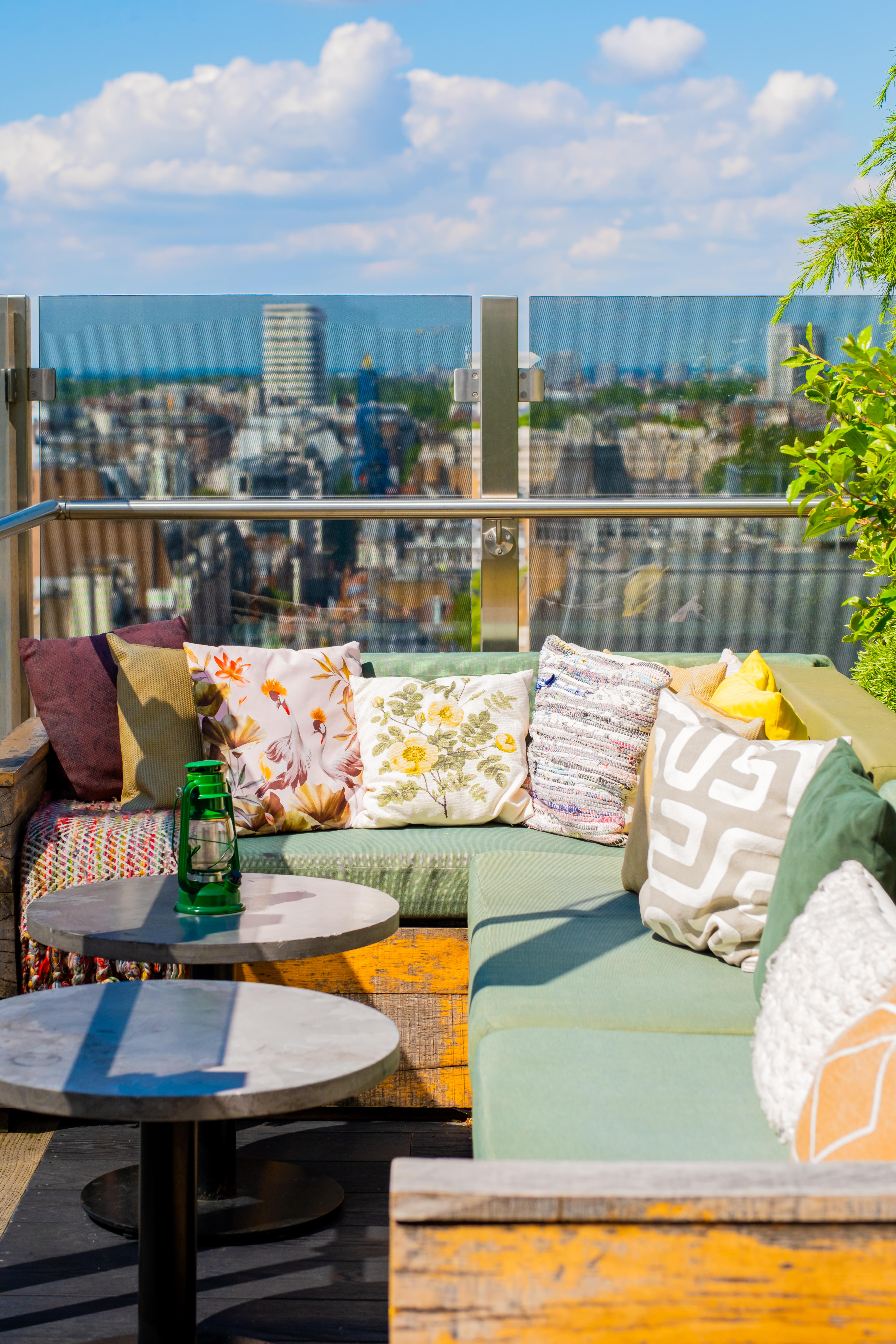 Фото Treehouse Hotel London