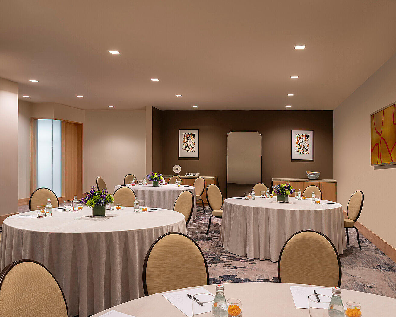 Фото Four Seasons Hotel St Louis