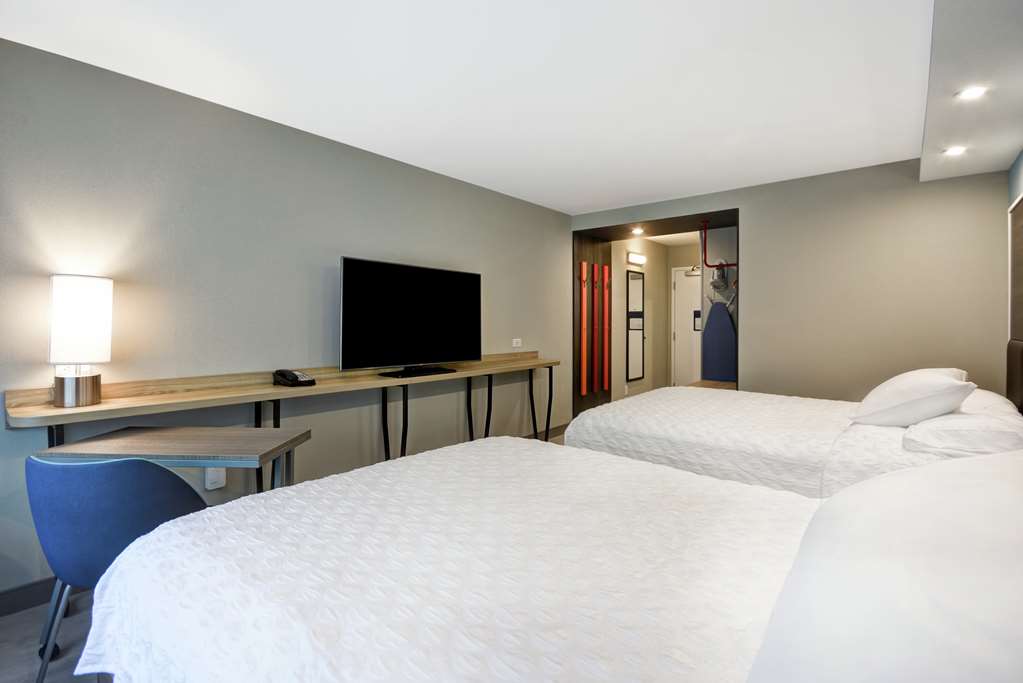 Фото Tru by Hilton Chicopee Springfield