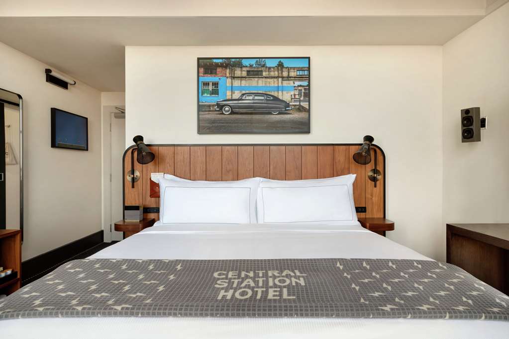 Фото The Central Station Memphis, Curio Collection by Hilton