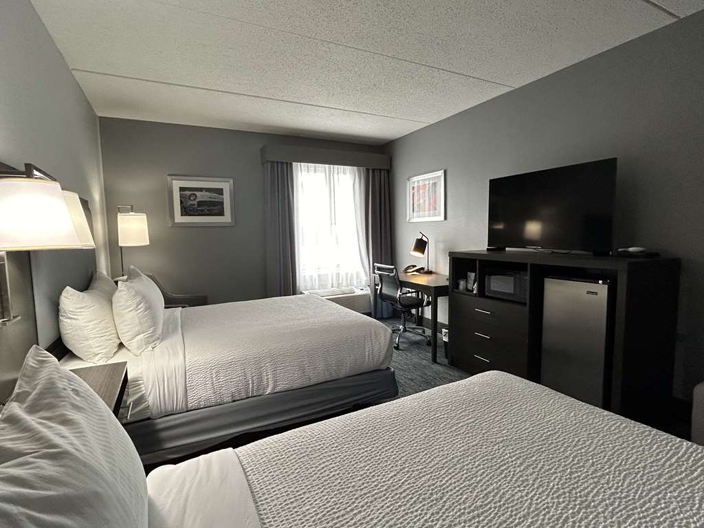 Фото Carlisle Hotel