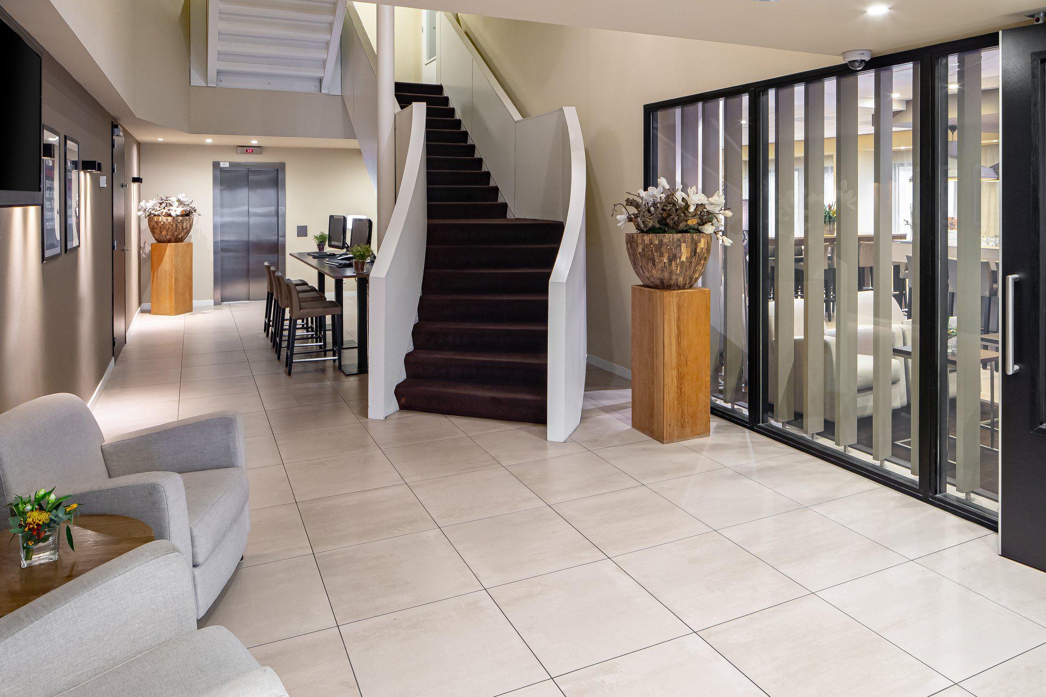 Фото Holiday Inn Express Amsterdam - South, an Ihg Hotel