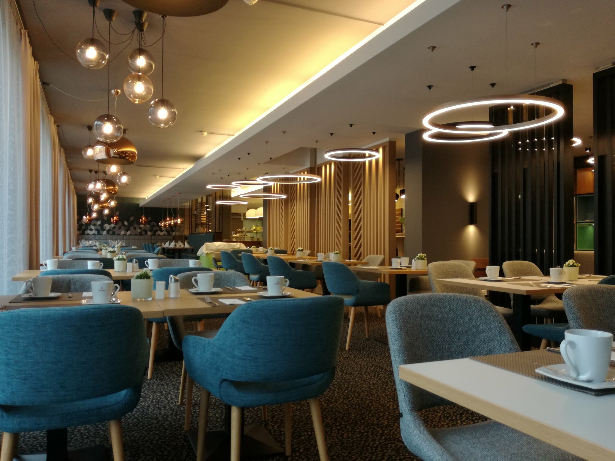 Фото Holiday Inn Salzburg City, an Ihg Hotel