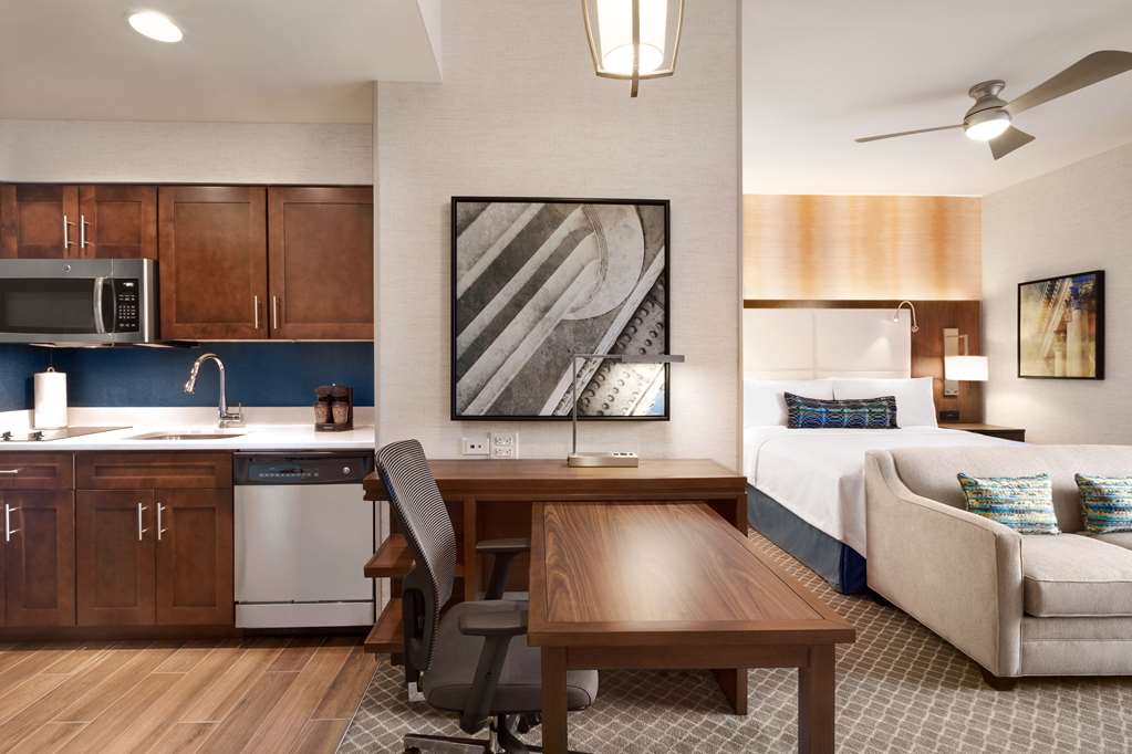 Фото Homewood Suites by Hilton Arlington Rosslyn Key Bridge