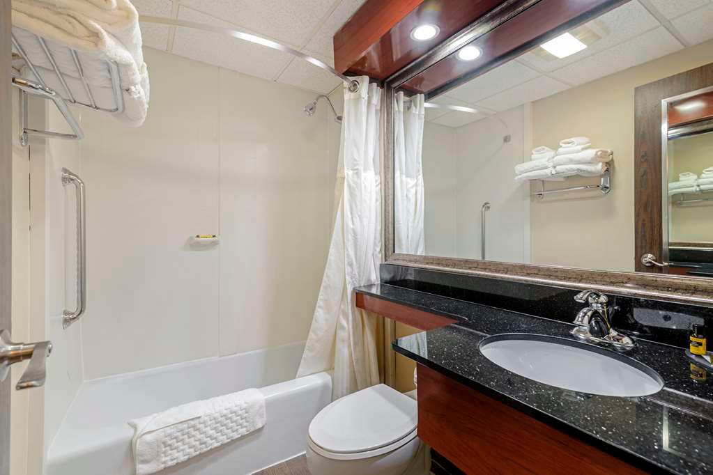 Фото Best Western Plus Augusta Civic Center Inn