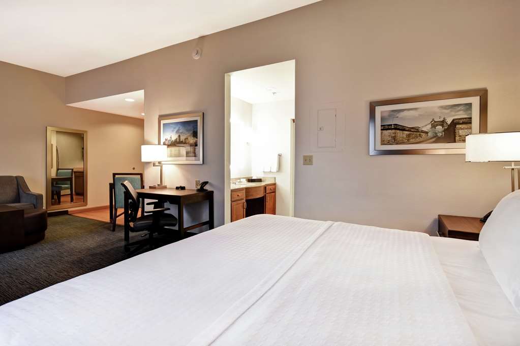 Фото Homewood Suites by Hilton Cincinnati-Milford
