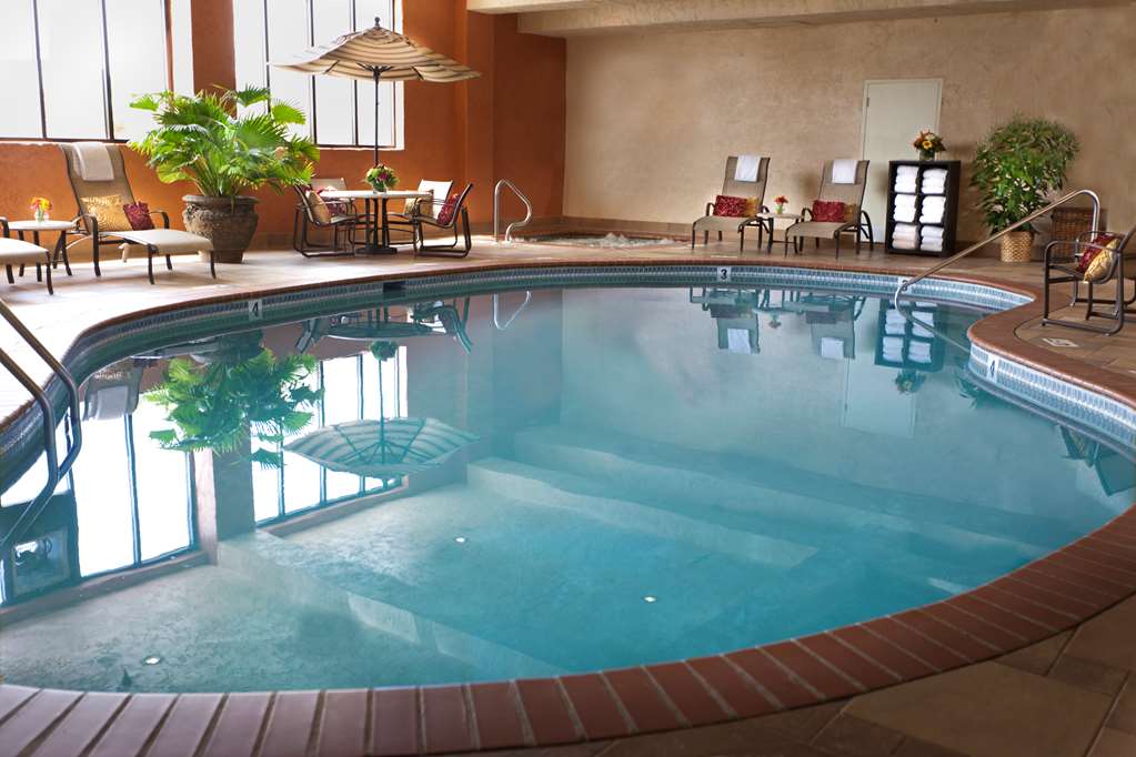 Фото Embassy Suites Lubbock