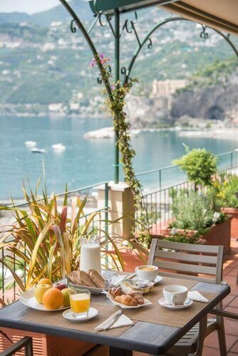 Гостиница Hotel Sole в Майори