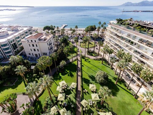 Гостиница Mondrian Cannes в Каннах