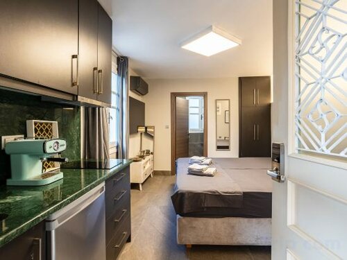Гостиница The Secret Garden - Courtyard & Private Pool Villa в Каламате