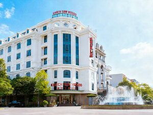 Vizgoo Hotel (No. 303 Han Thuan Street, Thanh An District), hotel