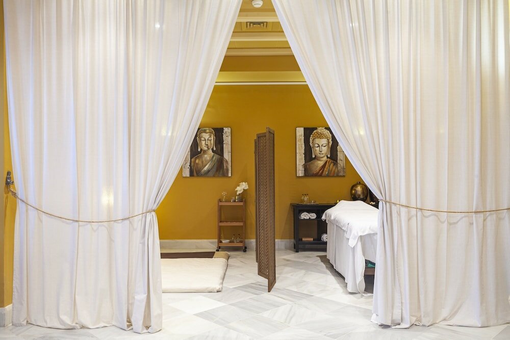 Фото Hotel Duque De Najera