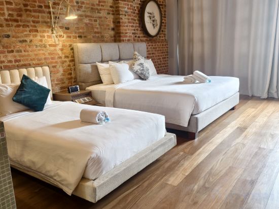 Фото Loke Thye Kee Residences