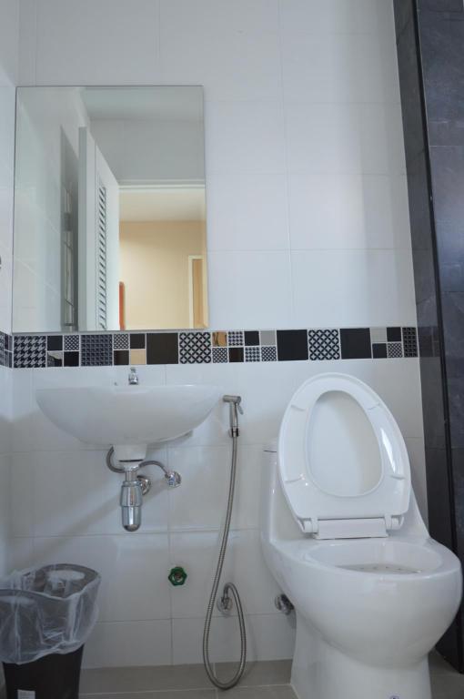 Фото Bright Apartment Hat Yai