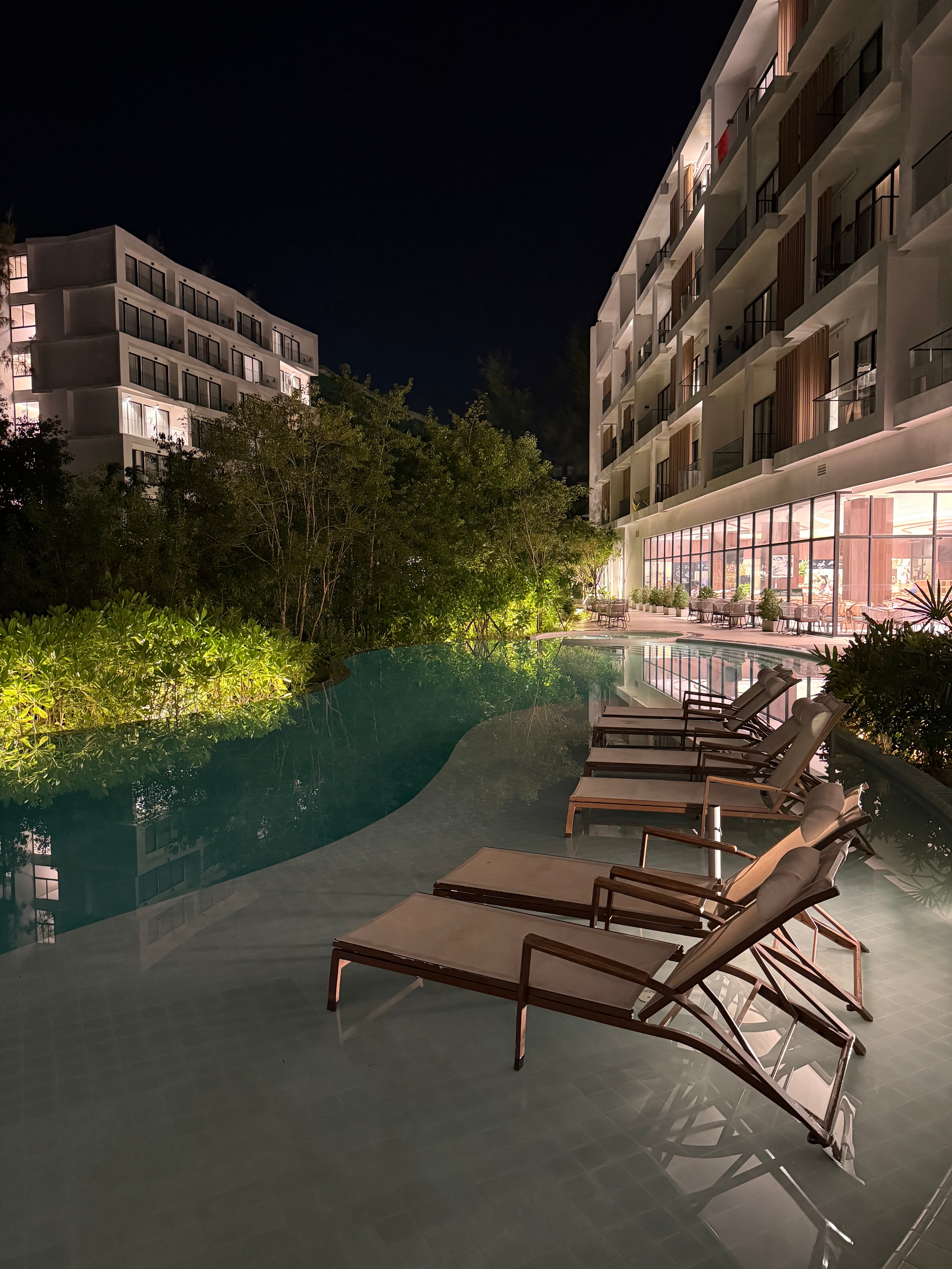 Фото Laya Resort Phuket