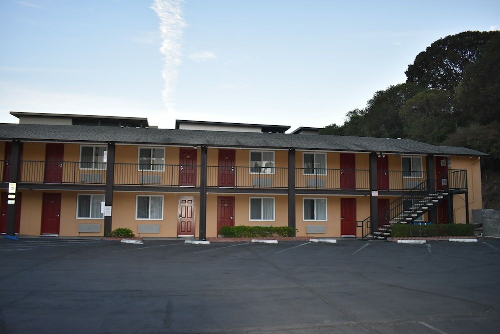 Фото Hotel Belmont