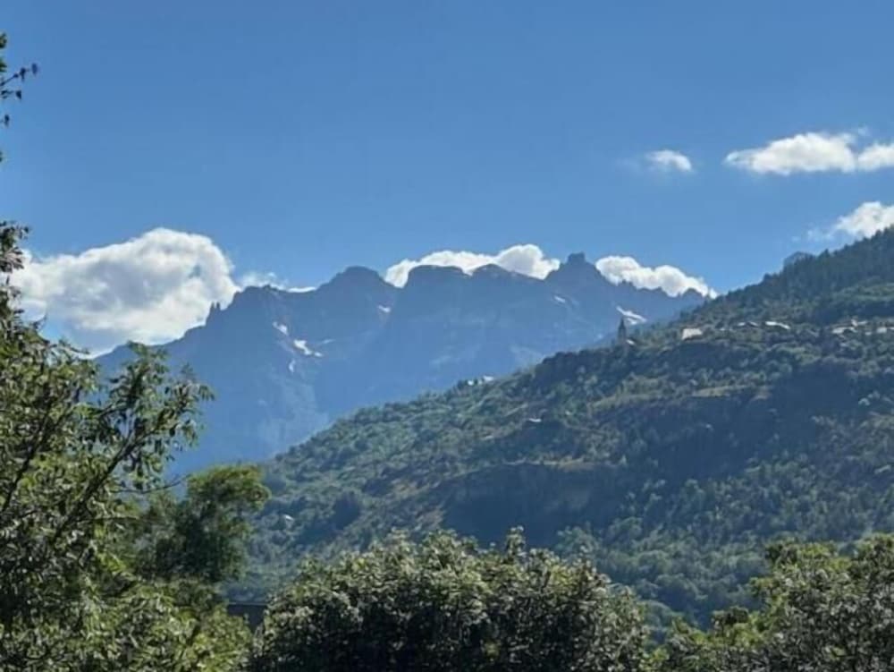 Фото Hôtel Vauban Briançon
