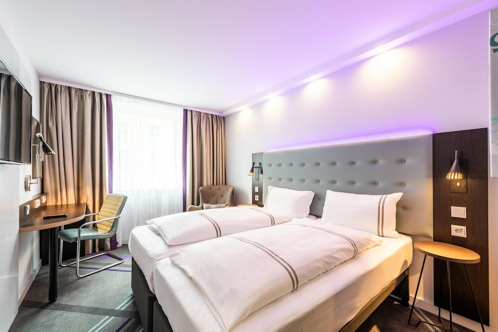 Фото Premier Inn Hamburg City Millerntor