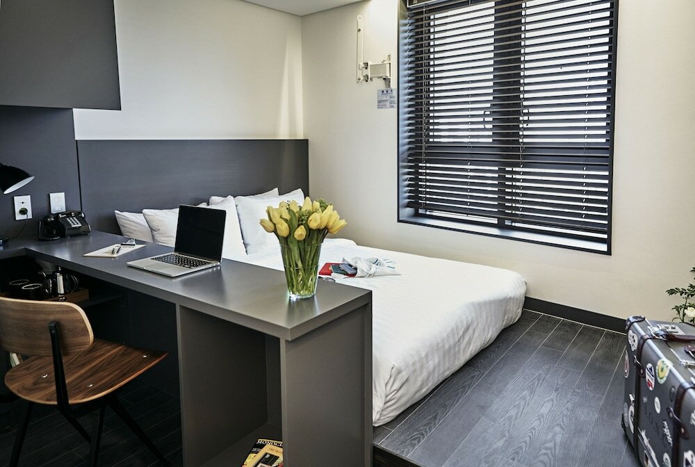 Фото Jongno Makers X Pretty Hotel