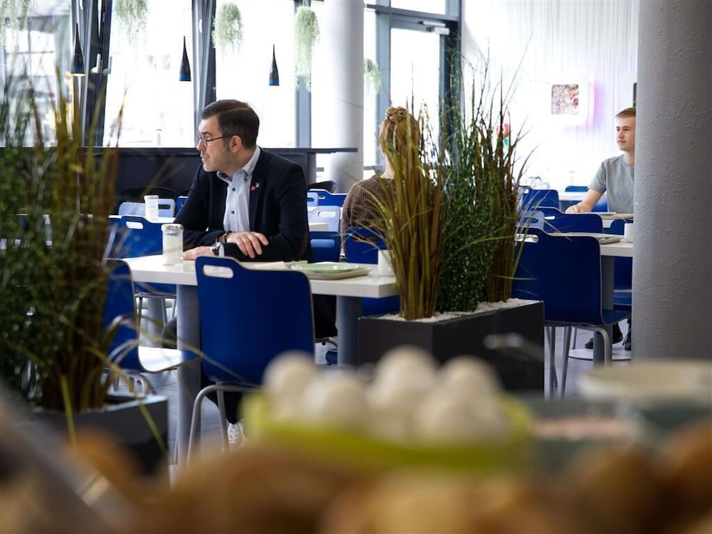 Фото Ibis budget Koeln Messe