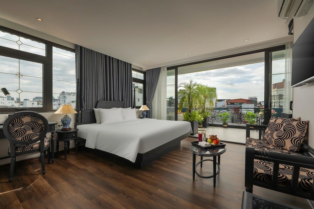 Фото Hanoi Le Chateau Hotel & SPA