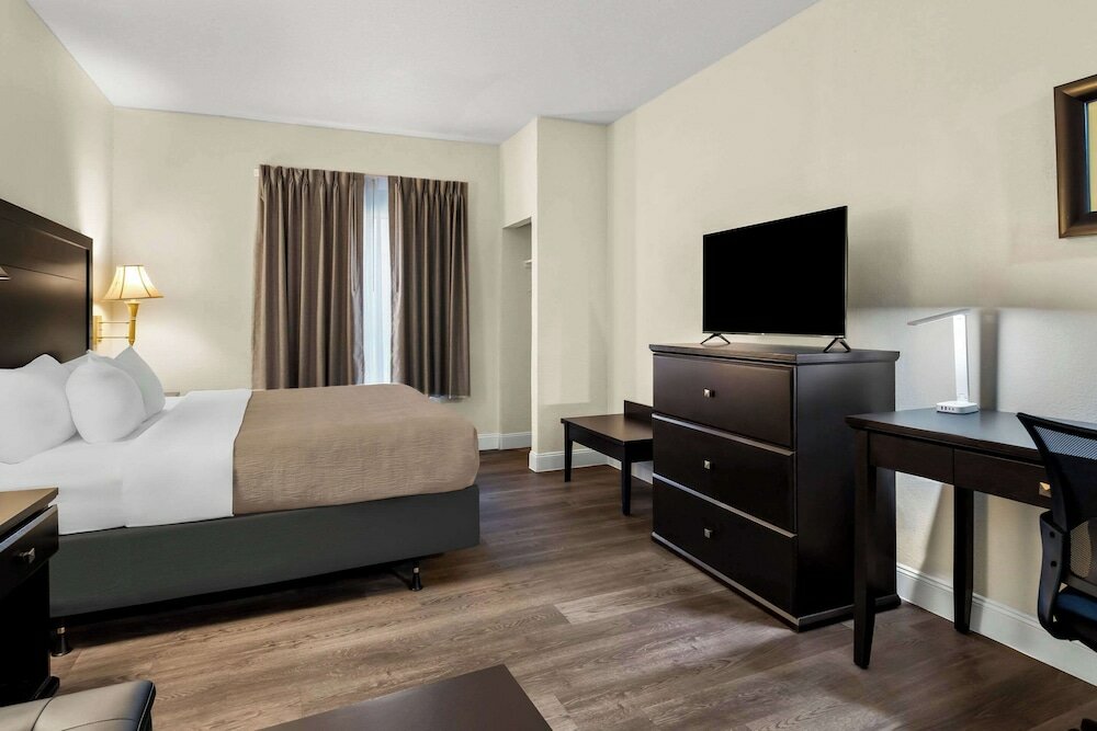 Фото Quality Inn & Suites Lafayette