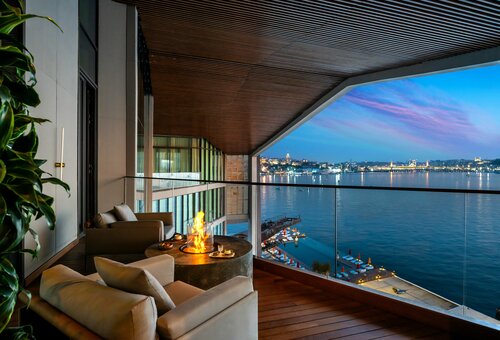 Гостиница Rixos Tersane Istanbul в Стамбуле