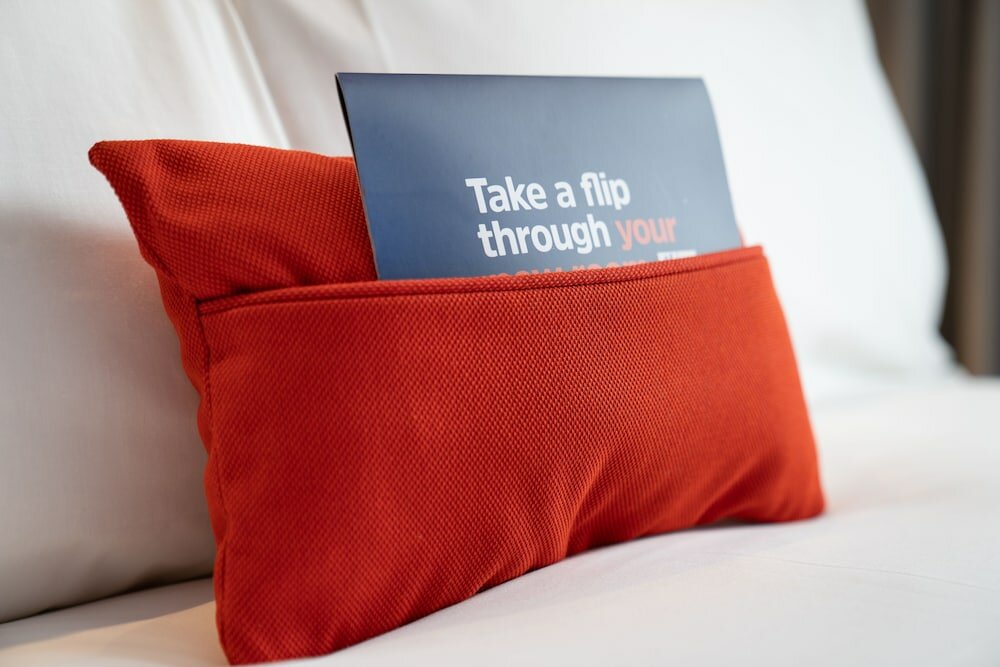 Фото Holiday Inn Express Amsterdam - North Riverside