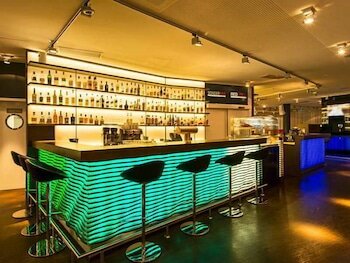 Фото Dormero Hotel Frankfurt Messe