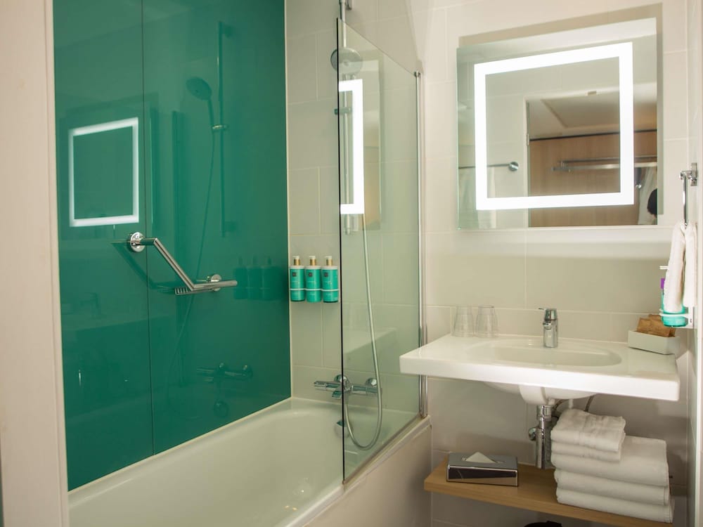 Фото Novotel London Wembley