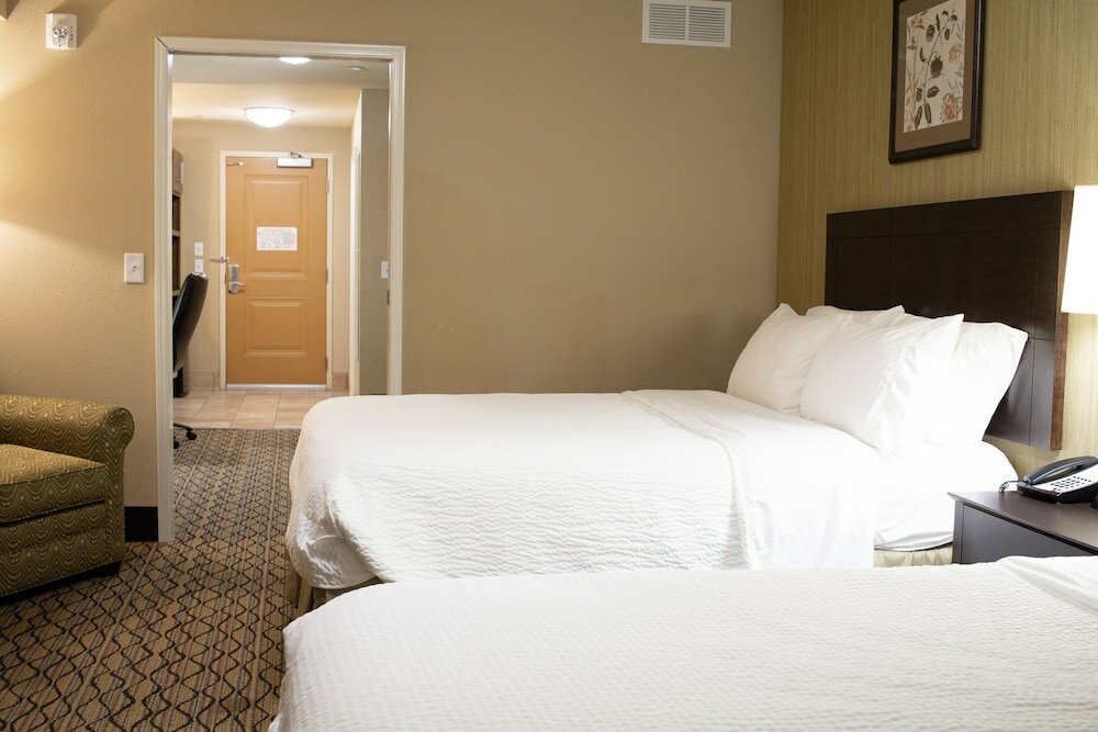 Фото Holiday Inn Express and Suites Williston, an Ihg Hotel