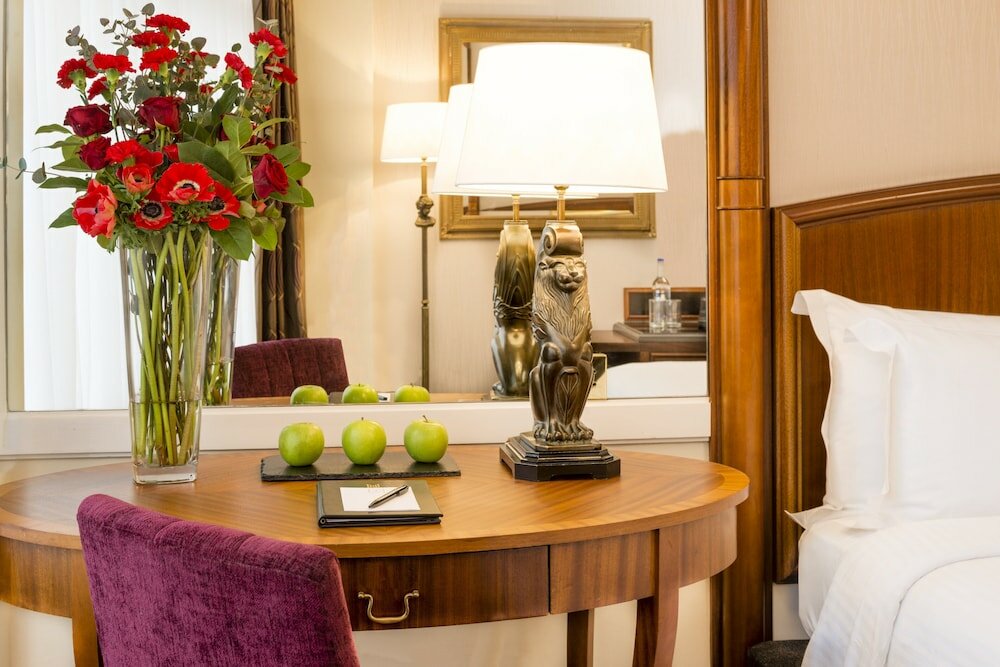 Фото Millennium Hotel London Knightsbridge