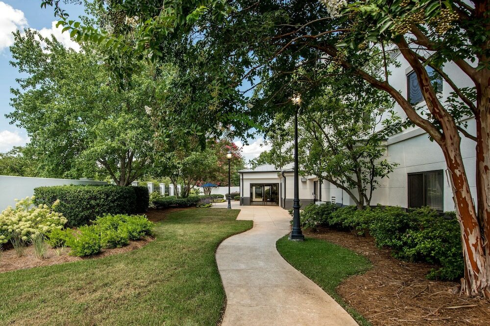 Фото Courtyard by Marriott Ballantyne