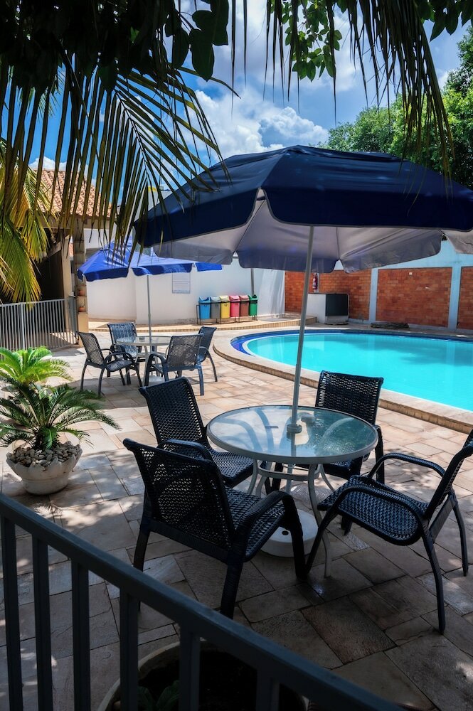 Фото Delcas Hotel