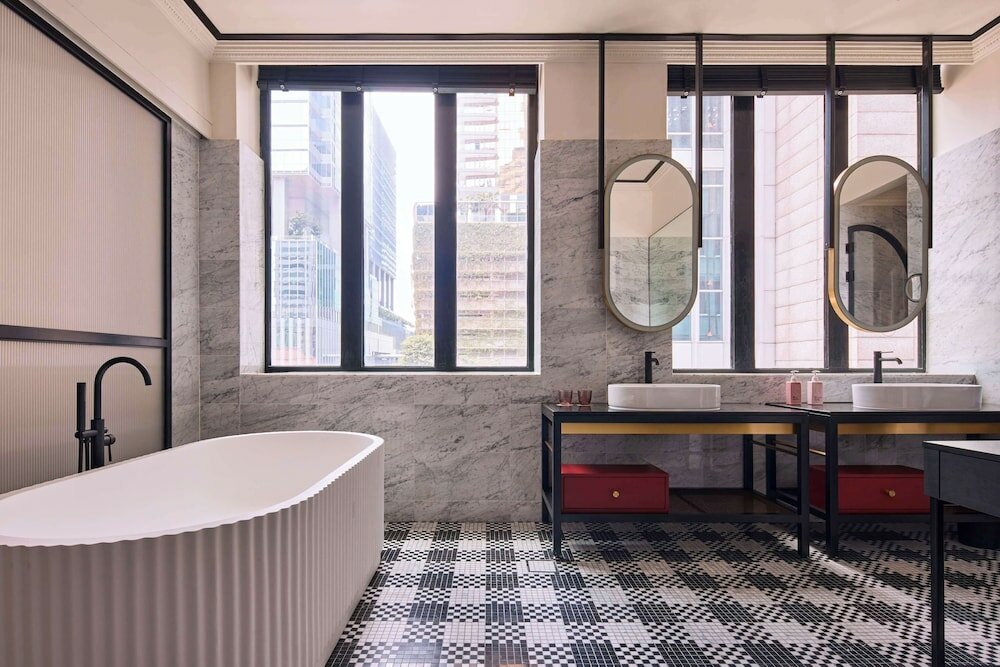 Фото QT Singapore