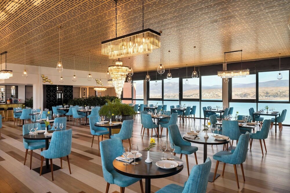 Фото Gino Seaside Tbilisi, trademark Collection by Wyndham