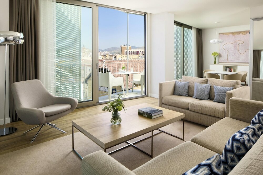 Фото 23009664930