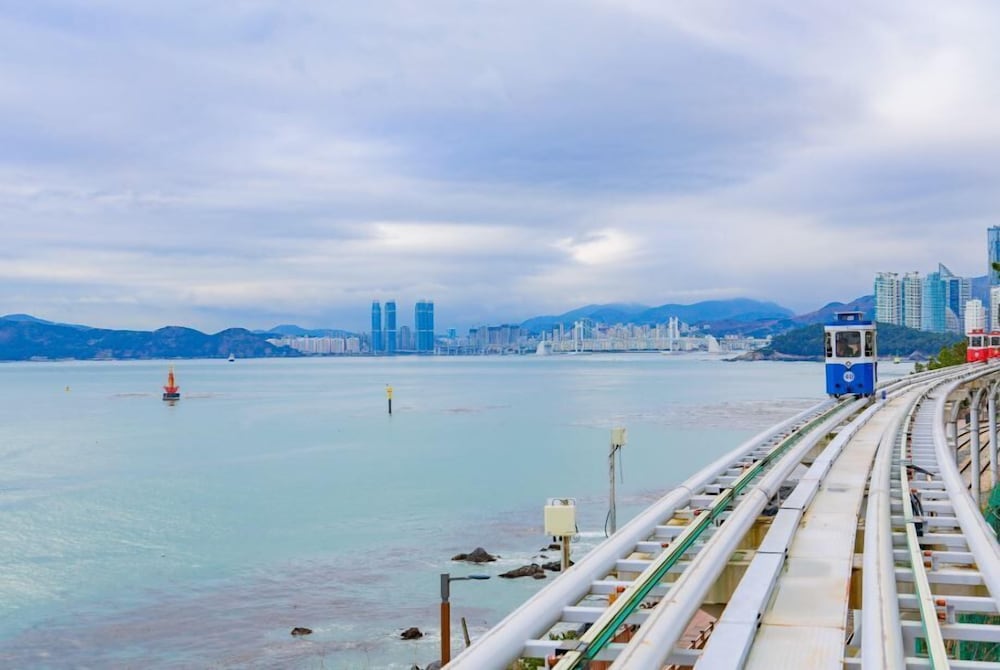 Фото Haeundae Thevan Hotel